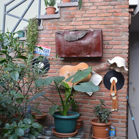 Old House Luca Hotel Tbilisi Ngoại thất bức ảnh